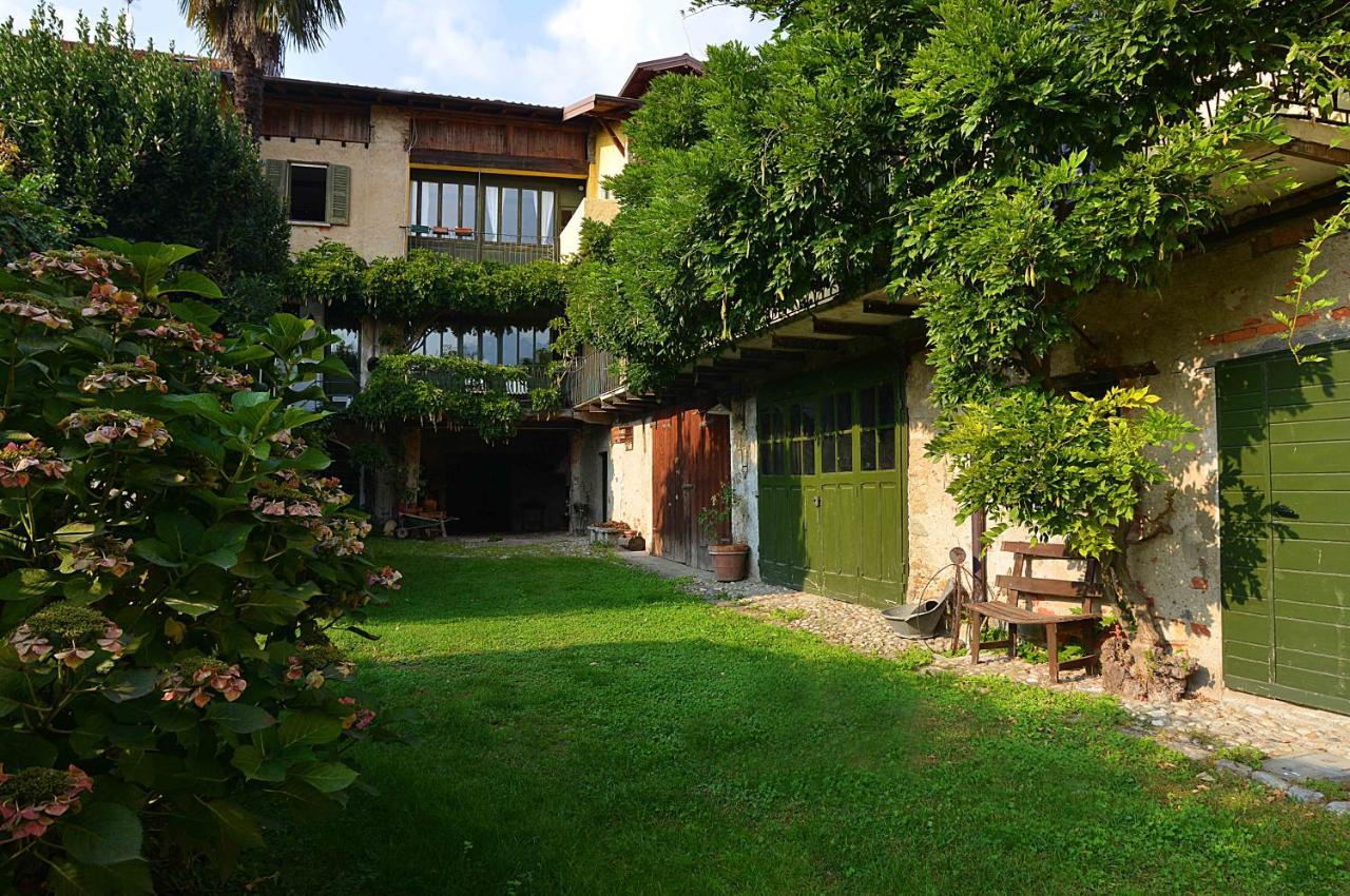 Bed and Breakfast Il Cortile - Casa D'Artista Casalzuigno Exterior foto